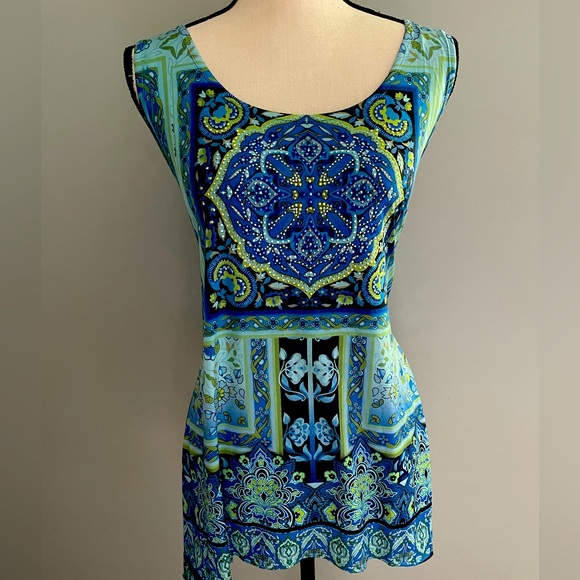 Navy and Green Tunic - Picture 2 of 5